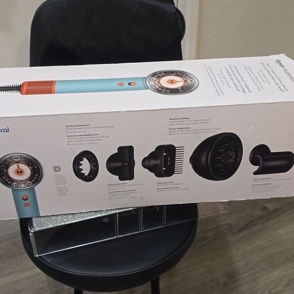 Dyson SuperSonic Nural Hair Dryer- Ceramic Patina/ Topaz - Picture 15 of 16